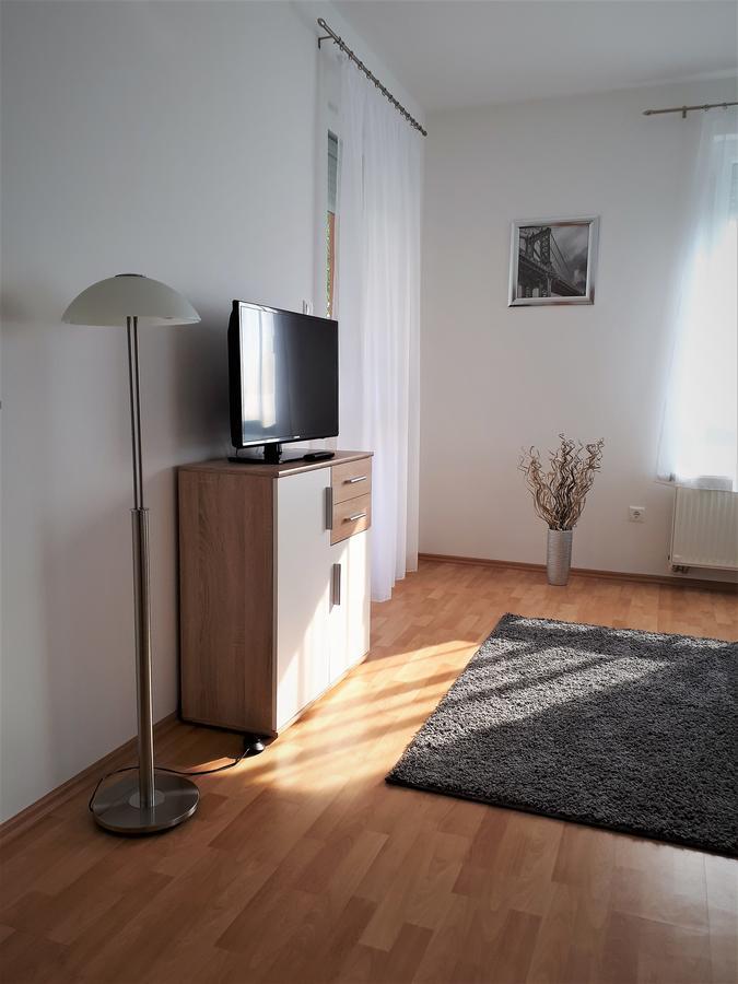 Hanna Apartman Bük Eksteriør bilde