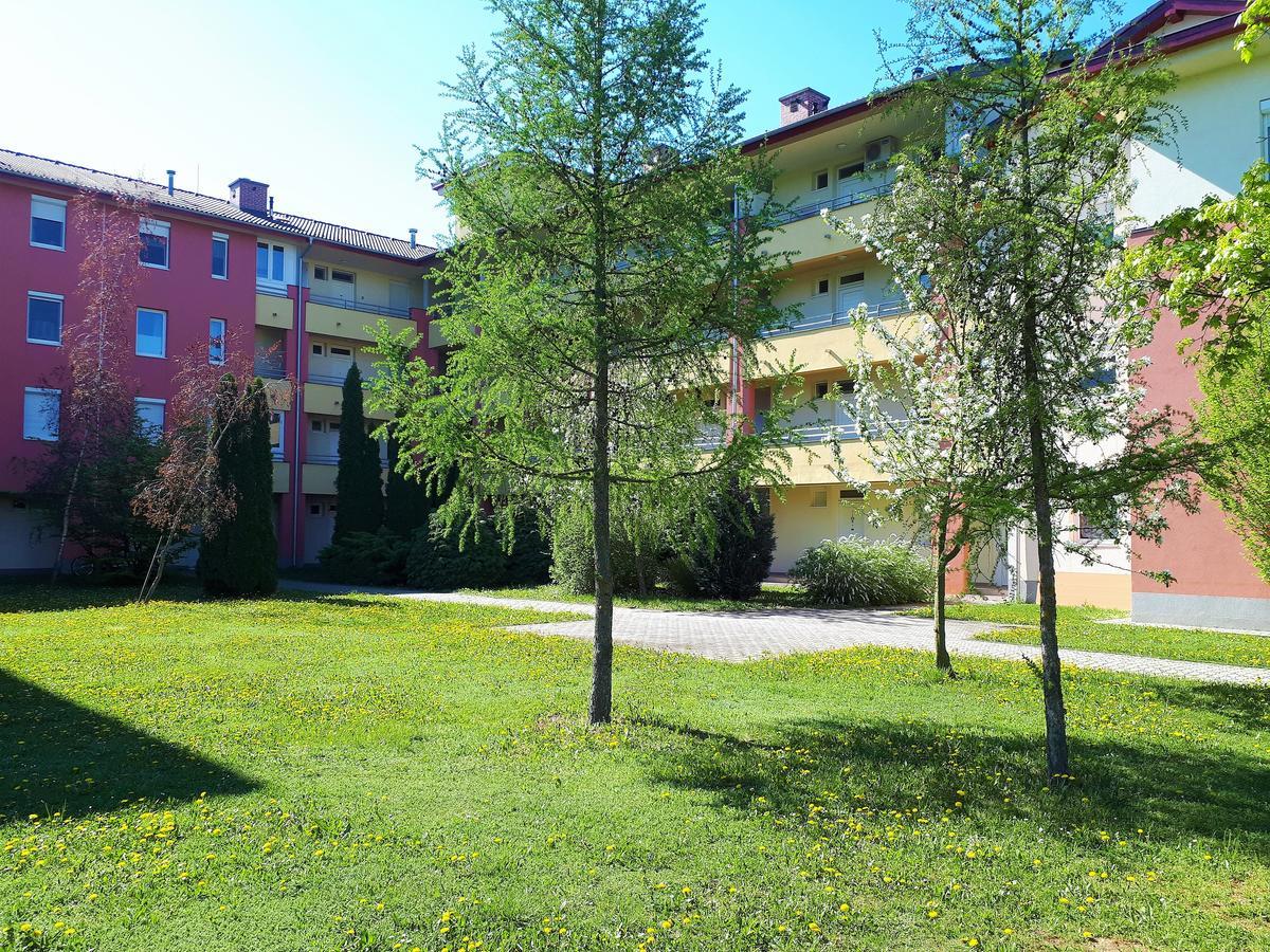 Hanna Apartman Bük Eksteriør bilde