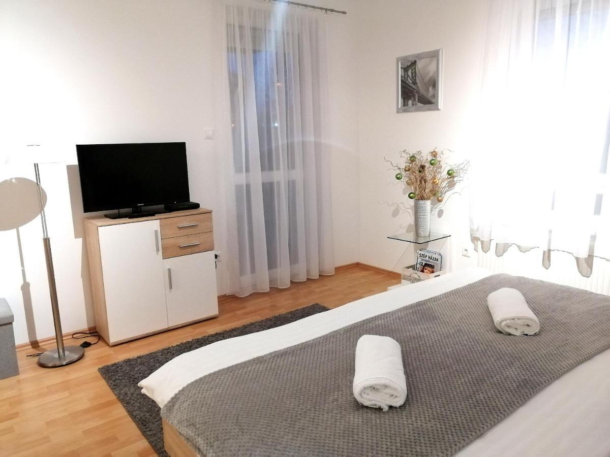 Hanna Apartman Bük Eksteriør bilde